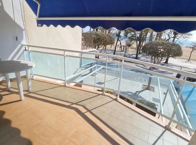 Primera Linea Mar Cerca Puerto דירה *